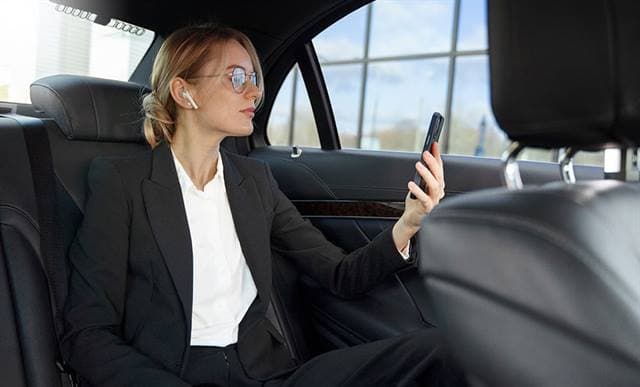 Corporate meetings and events transportation